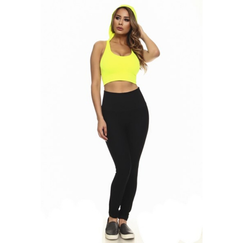 Seamless Performance Style Sports Bra With Hoodie - Picture 4 of 7